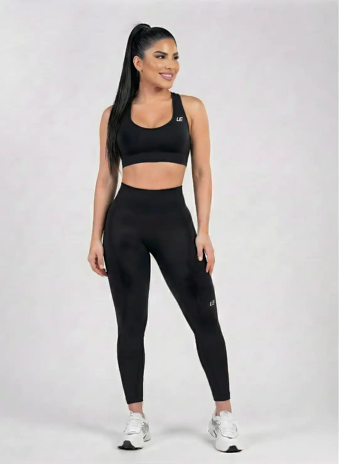 SET DEPORTIVO ESSENTIALS | LUSIAN REF.1164