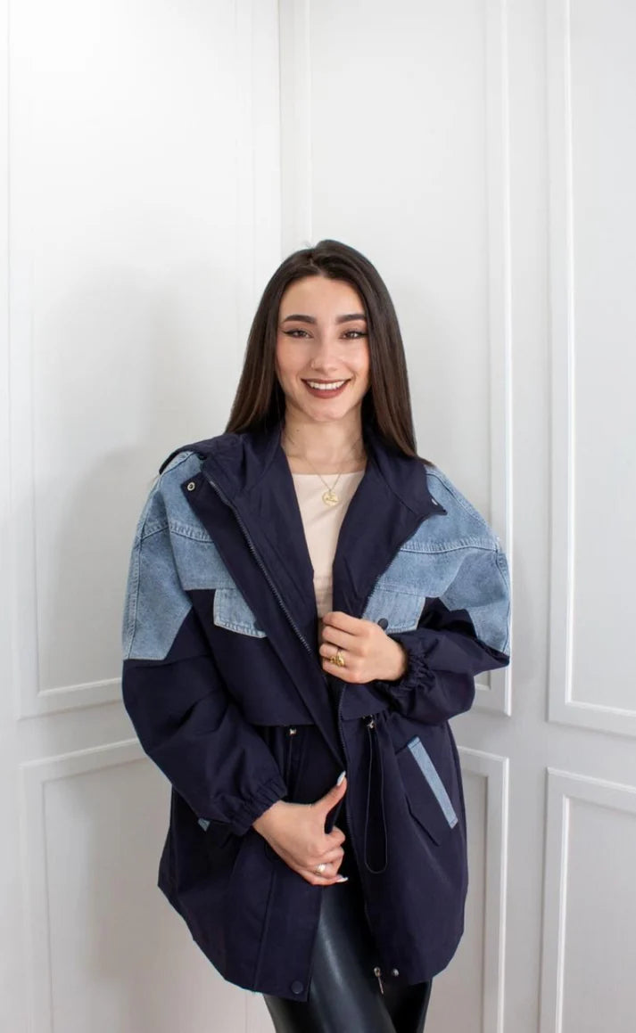 CHAQUETA TIPO PARKA EFECTO DOBLE PRENDA EN JEAN Y DRILL